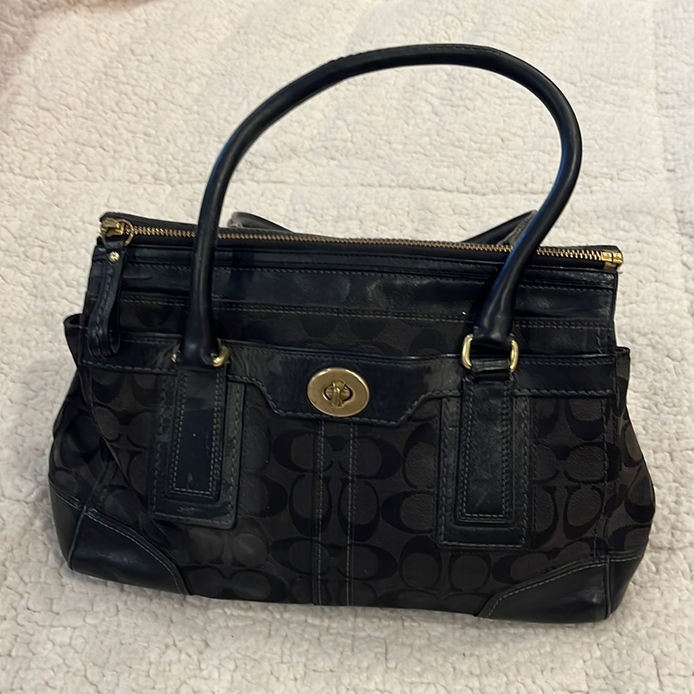 Coach logo purse
